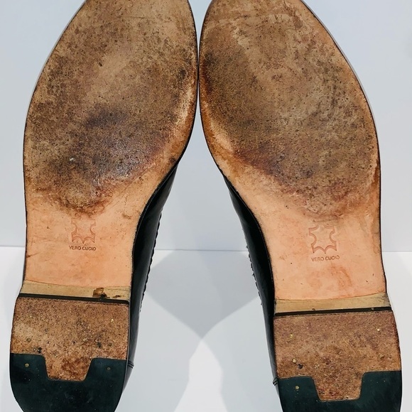 Johnston & Murphy Leather Woven Loafers. - Picture 9 of 12